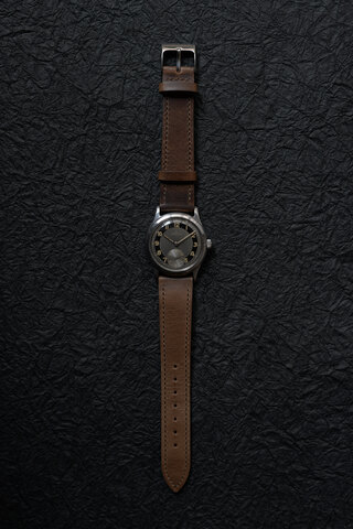 ZENITH / BULL’S EYE (sold)