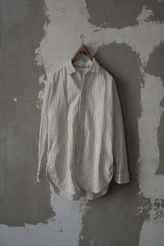 OLIVER CHURCH / SCALLOPED SHIRT (sold)