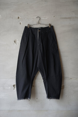 PROJECTbyH. “EROS”PLEATED DROP-CROTCH WIDE TROUSERS (sold)