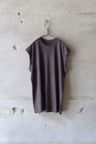 un/unbient アン / WASHABLE WOOL SLEEVELESS T
