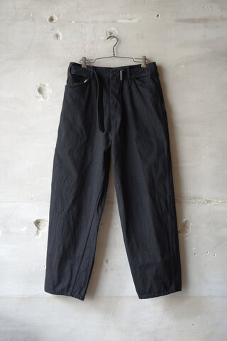 COMOLI コモリ / デニムベルテットパンツ_BLACK (sold)