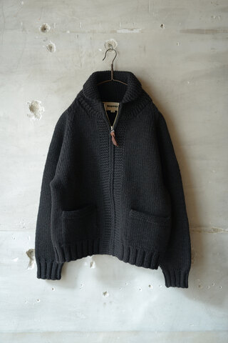 Slopeslow / COWICHAN SWEATER (sold)
