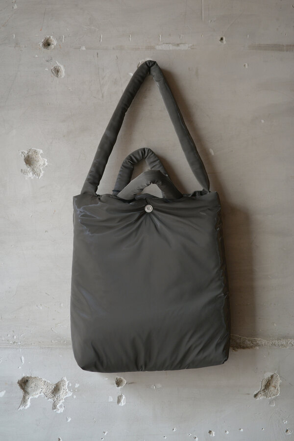 omar afridi PADDED TOTE BAG