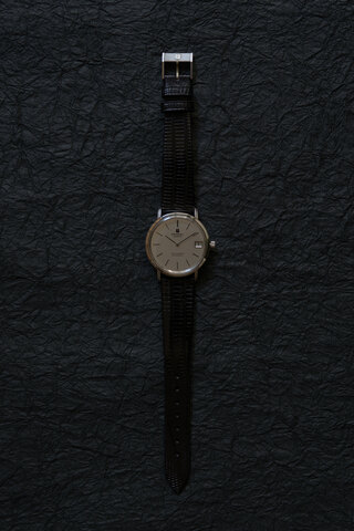 UNIVERSAL GENEVE / White Shadow Ref.867101