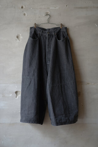 CLASS クラス / BLACK DENIM PANTS (sold)