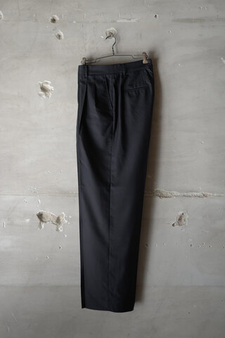 seya.セヤ /TRAVEL PANTS