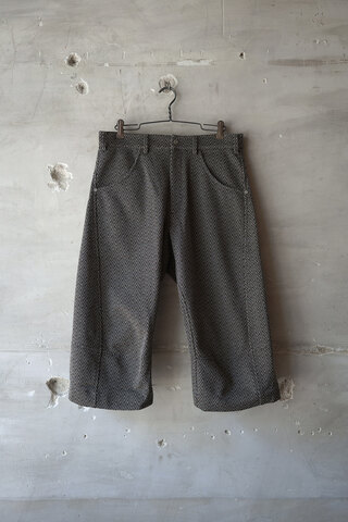 Omar Afridi / KNEE DARTED FLARE SHORTS (sold)