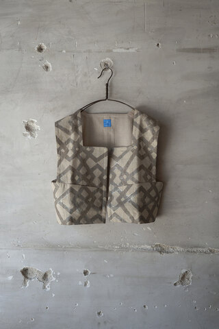 PERIOD FEATURES ピリオドフィーチャーズ / HAND SILKSCREEN PRINT VEST (sold)