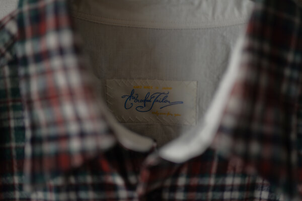 The crooked Tailor / NARROW COLLAR OVER SQUARE SHIRTS