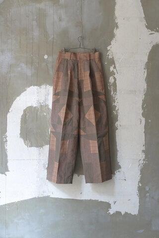Spomenik / WIDE TUCK PANTS 
