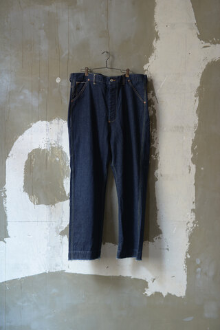 CLASS / DENIM WITH POCKETS ON THE INSIDE (sold)